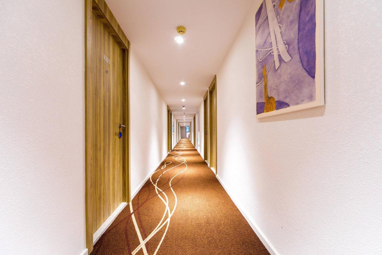 Hanting Hotel Shanghai North Bund Hailun Road Экстерьер фото